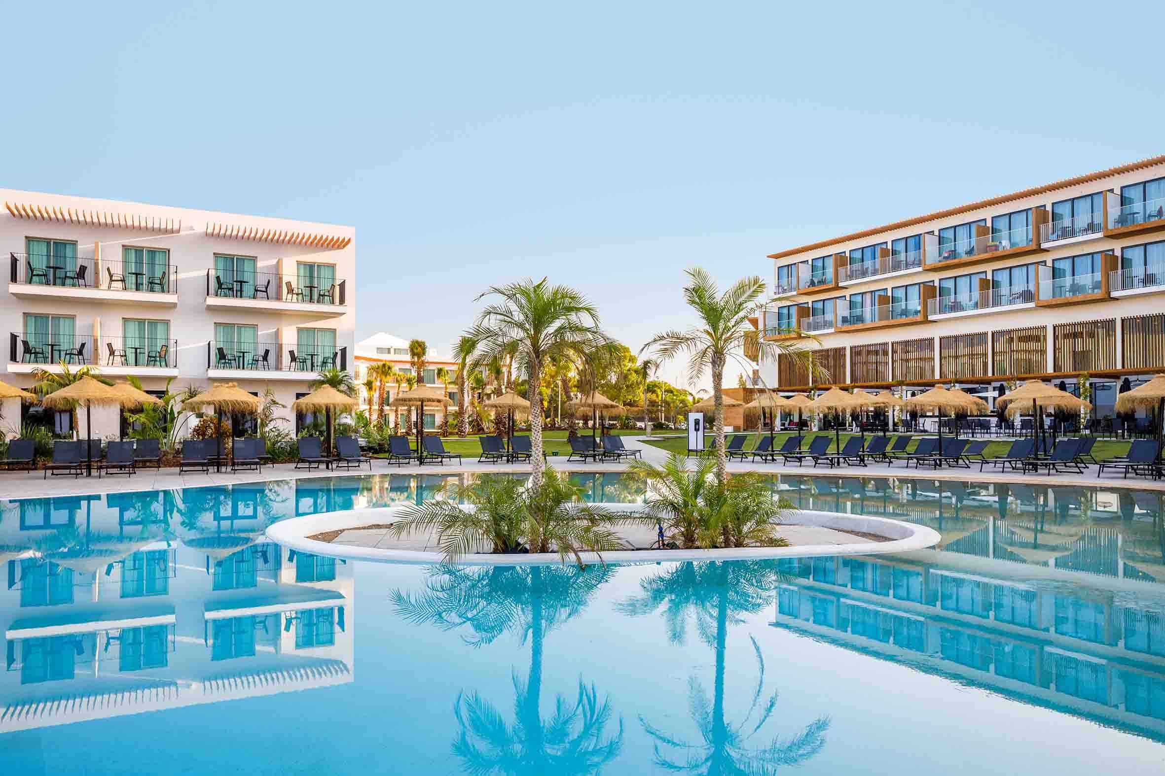 AP Cabanas and Nature Hotel outside view with pool